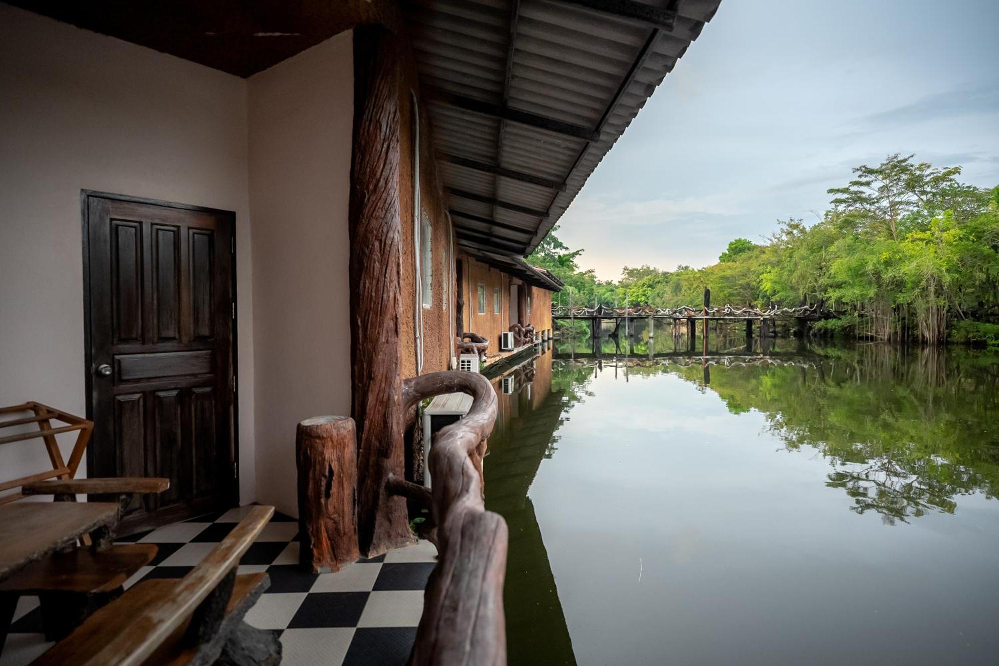 Tamnanpar Resort Ban Phe Luaran gambar